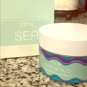 Tarte SEA drink of H2O moisturizer